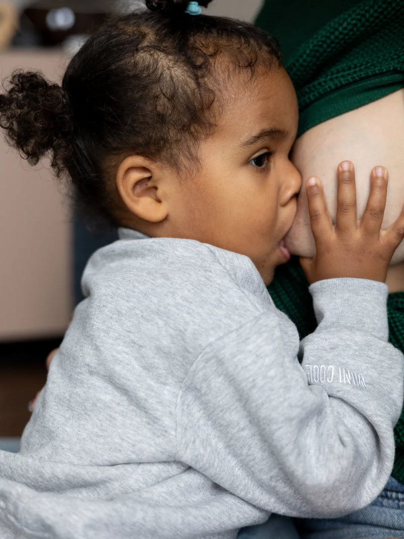 matchy zachte grijze katoenen trui voor kinderen en baby's met de hele familie van het merk Milk Away nursing wear